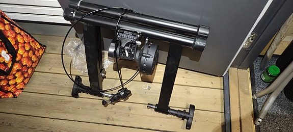 Product image 1 of 4