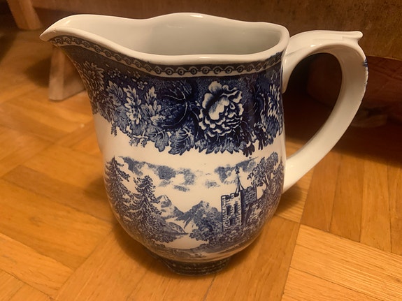 Product image 1 of 6
