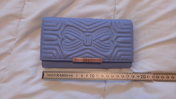 Product image 1 of 7