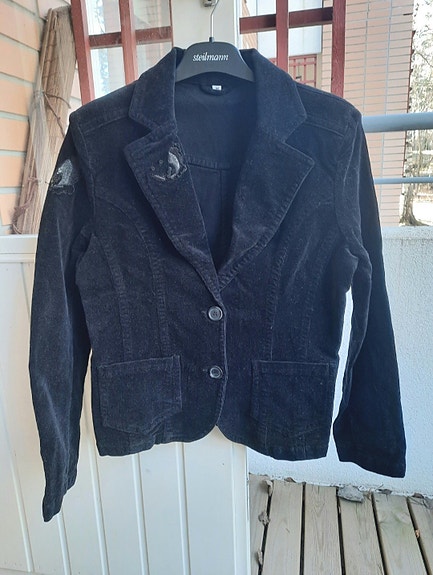 Product image 1 of 4