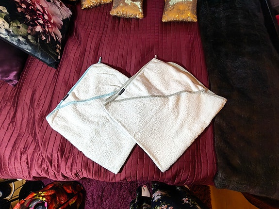 Product image 1 of 4