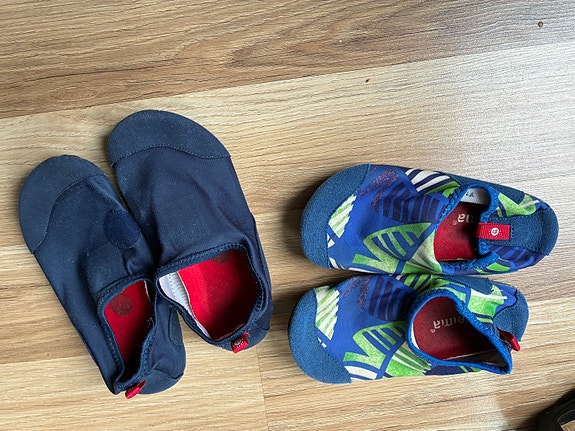 Product image 1 of 6