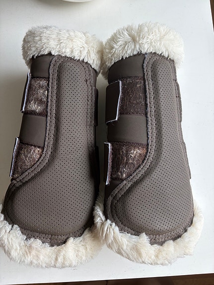 Product image 1 of 7