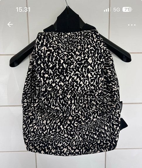 Product image 1 of 7