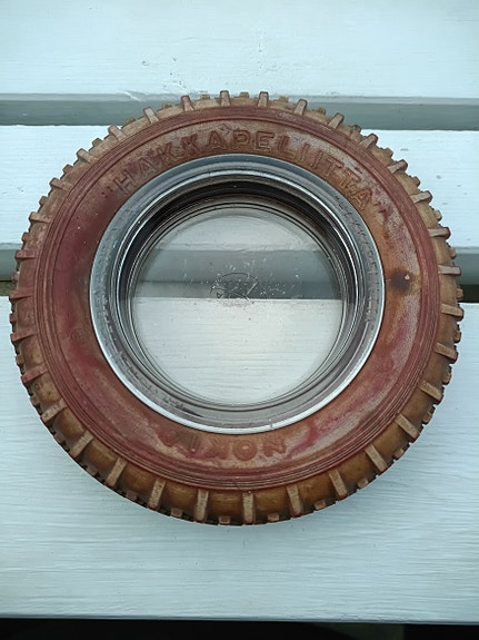 Product image 1 of 2