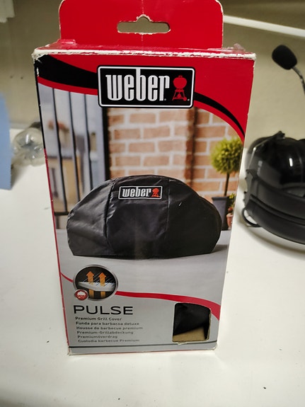Product image 1 of 3