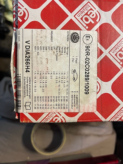 Product image 1 of 3
