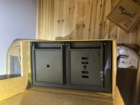 Product image 1 of 2