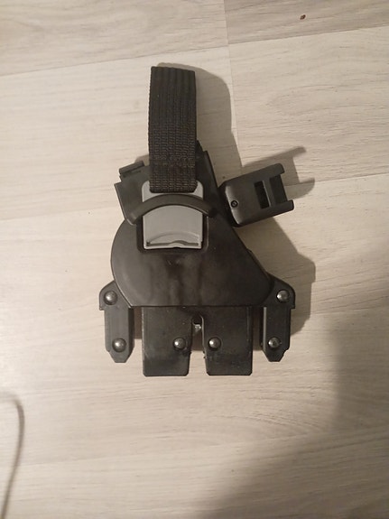 Product image 1 of 2