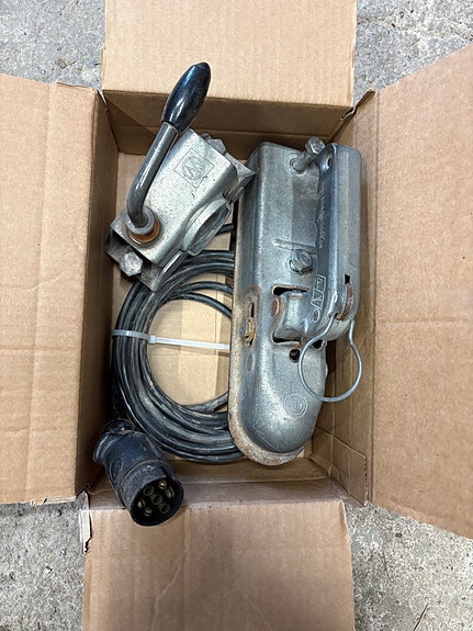 Product image 1 of 2