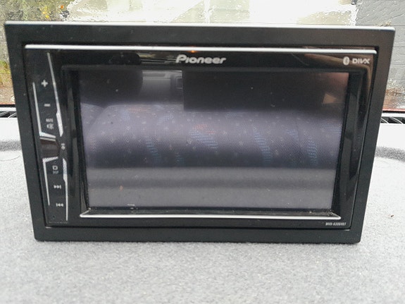 Product image 1 of 3
