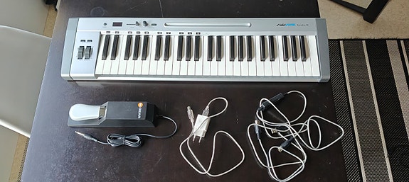 Product image 1 of 6