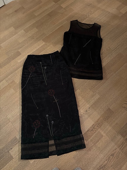 Product image 1 of 9