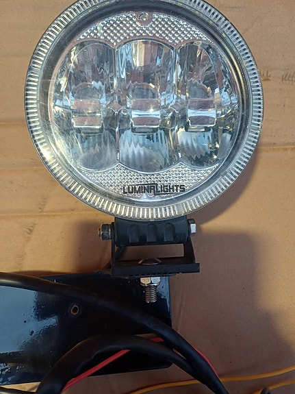 Product image 1 of 3