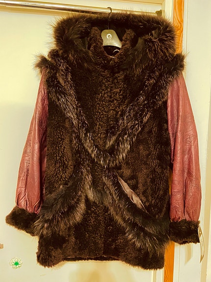 Product image 1 of 5