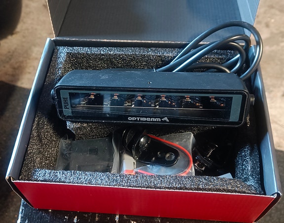 Product image 1 of 3