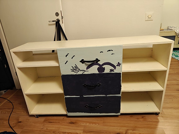 Product image 1 of 4