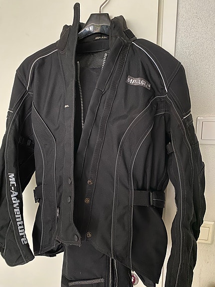 Product image 1 of 8
