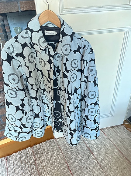 Product image 1 of 10