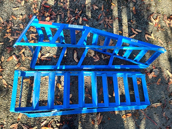 Product image 1 of 3