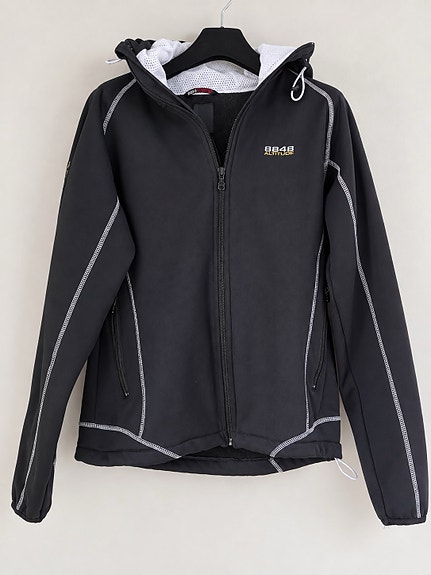 Product image 1 of 9