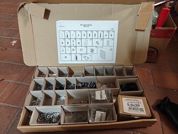 Product image 1 of 4