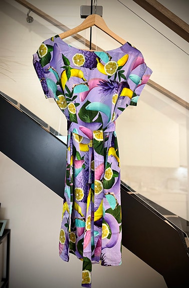 Product image 1 of 5