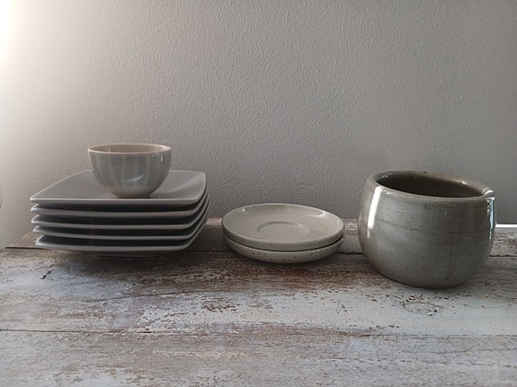 Product image 1 of 16