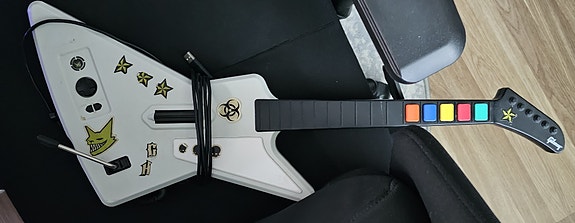 Product image 1 of 3