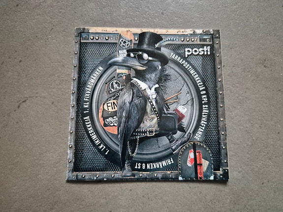 Product image 1 of 3
