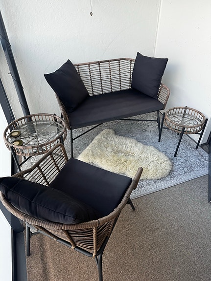 Product image 1 of 9