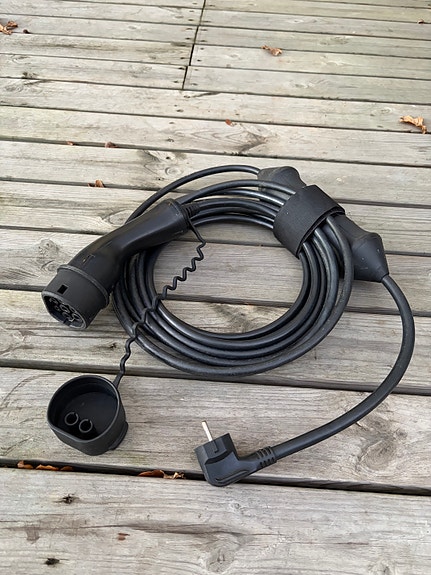 Product image 1 of 2