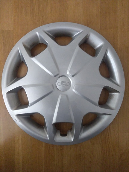 Ford 16" pölykapseli