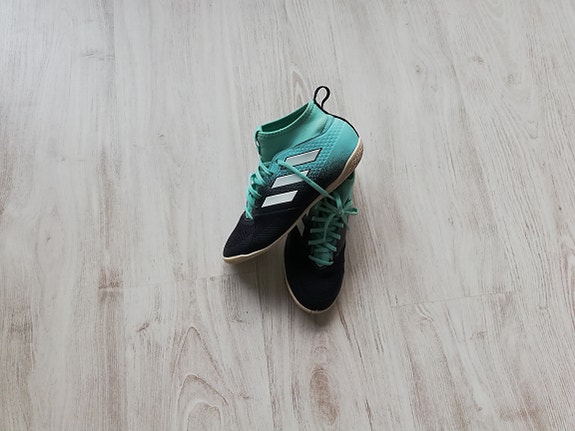 Product image 1 of 4