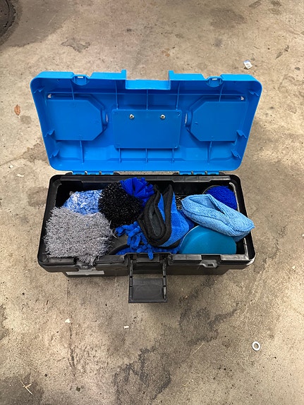 Product image 1 of 2