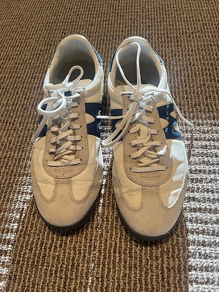 Product image 1 of 6