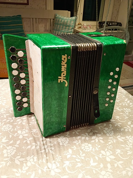 Product image 1 of 4