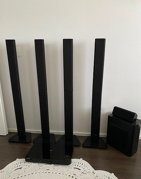Product image 1 of 4