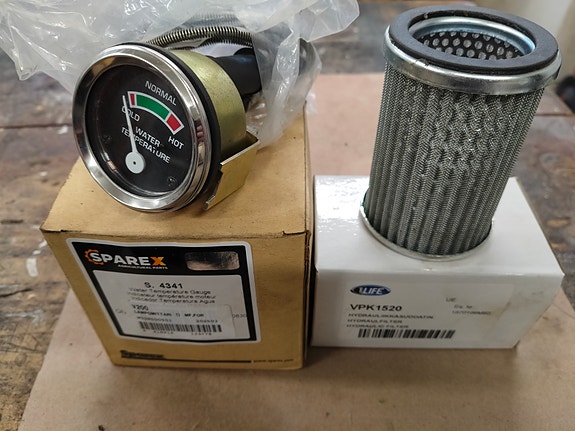 Product image 1 of 3