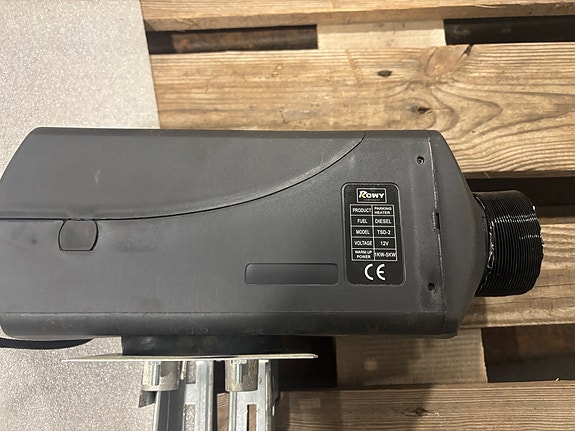 Product image 1 of 2