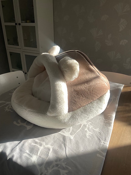 Product image 1 of 6