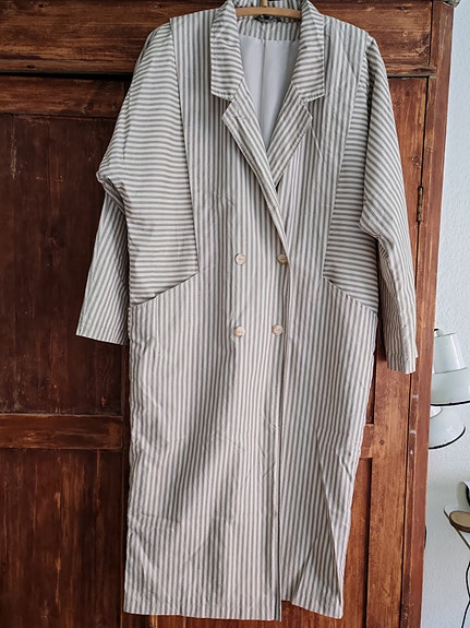 Product image 1 of 9