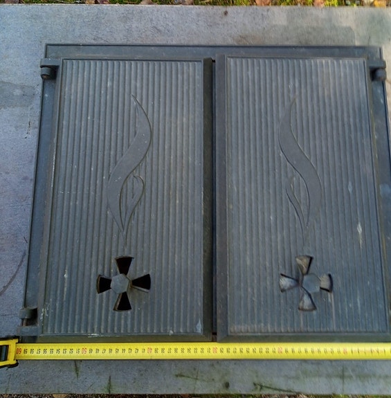 Product image 1 of 2