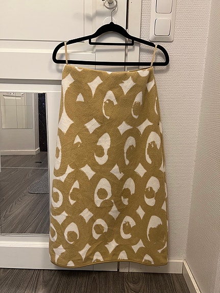 Product image 1 of 7