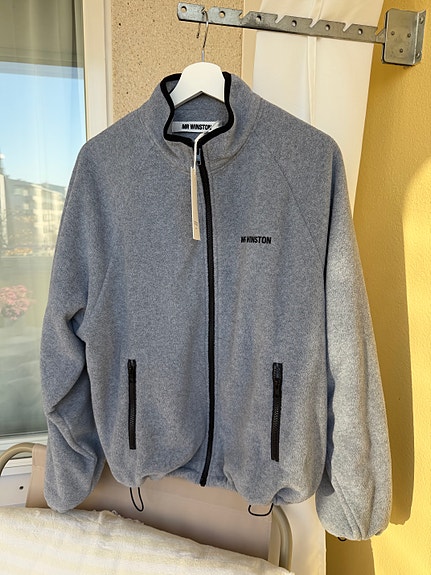 Product image 1 of 8