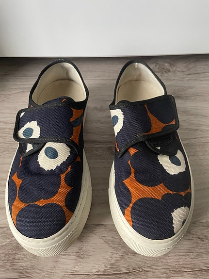 Product image 1 of 8