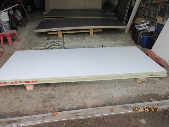 Product image 1 of 6
