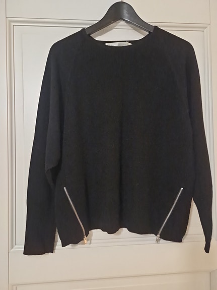 Product image 1 of 8