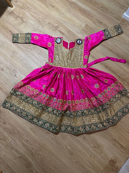 Product image 1 of 4