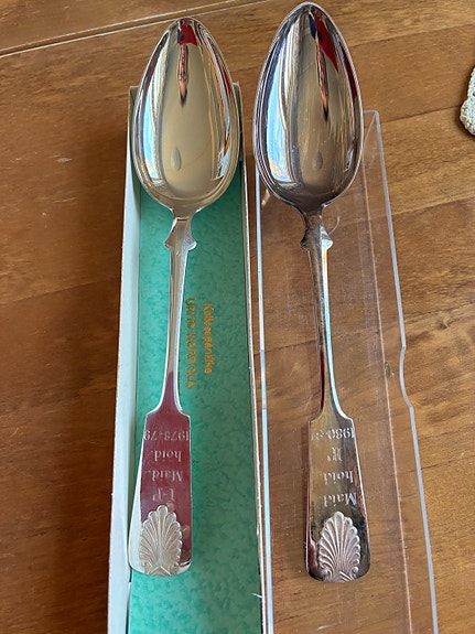Product image 1 of 2